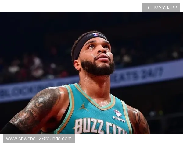 迈尔斯·布里奇斯次节16分,黄蜂半场领先公牛